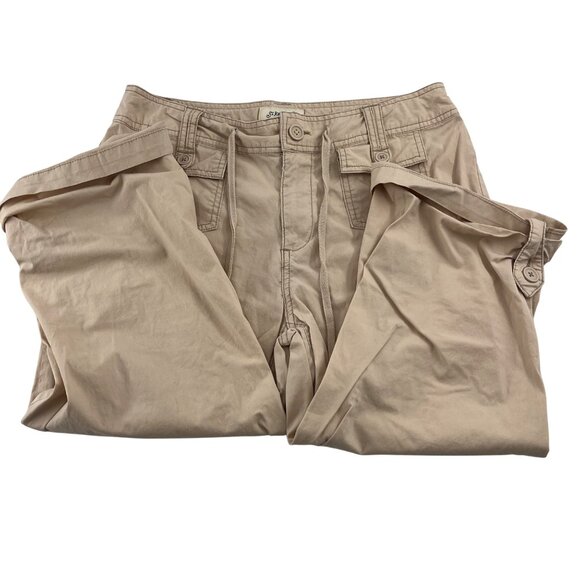 St John's Bay Women's size 10 Khaki Cargo Capri Pants - Picture 1 of 5